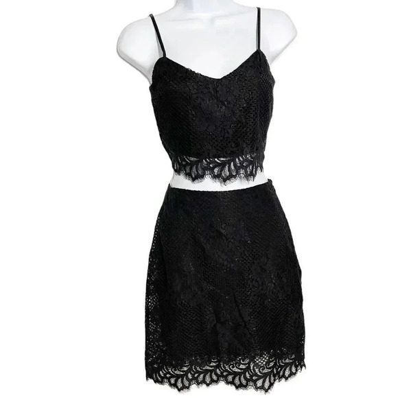 For Love and Lemons Black Lace skirt and crop top size Small Medium set outfit - Picture 11 of 11